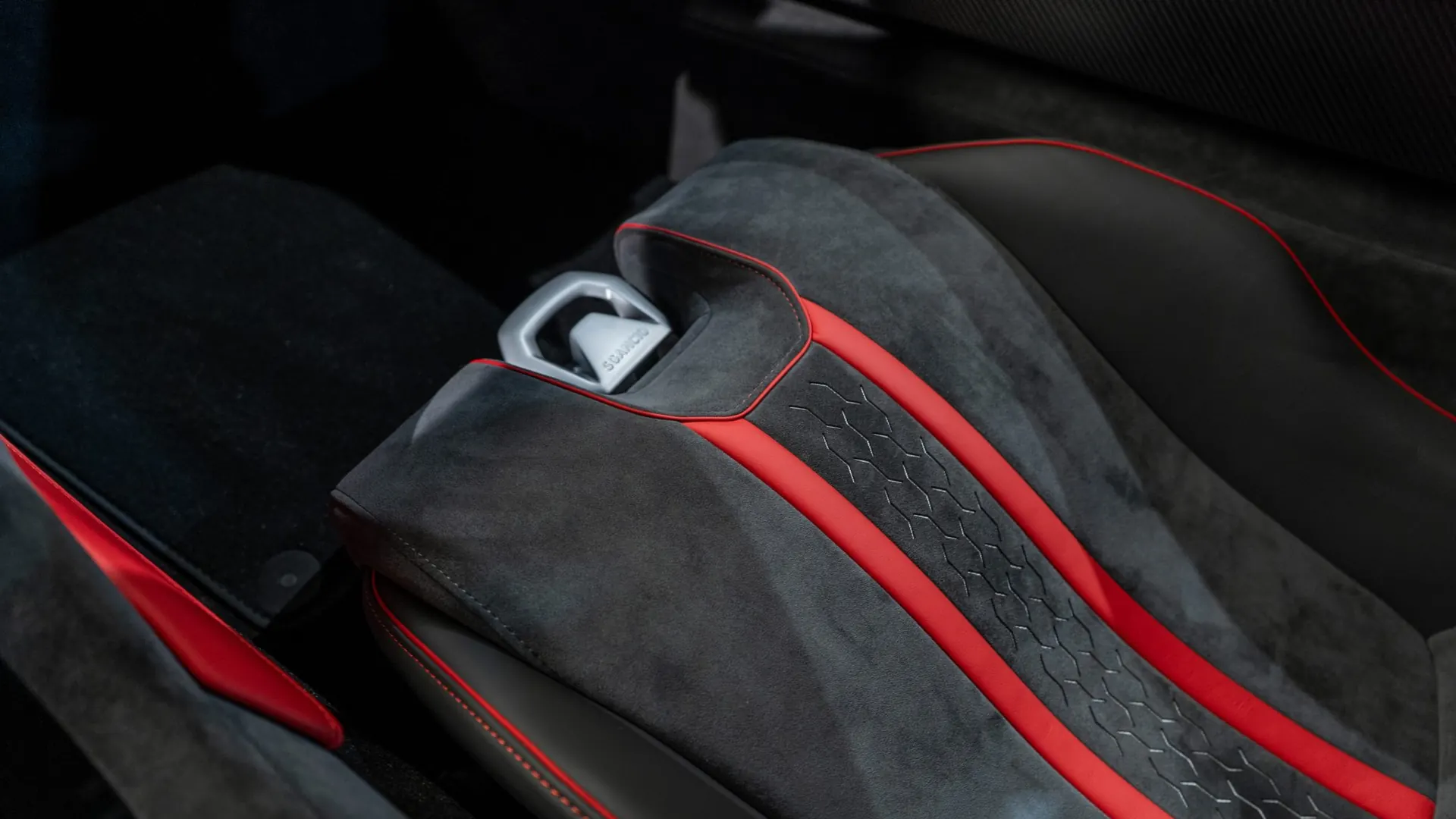 Lamborghini HURACAN — photo 26