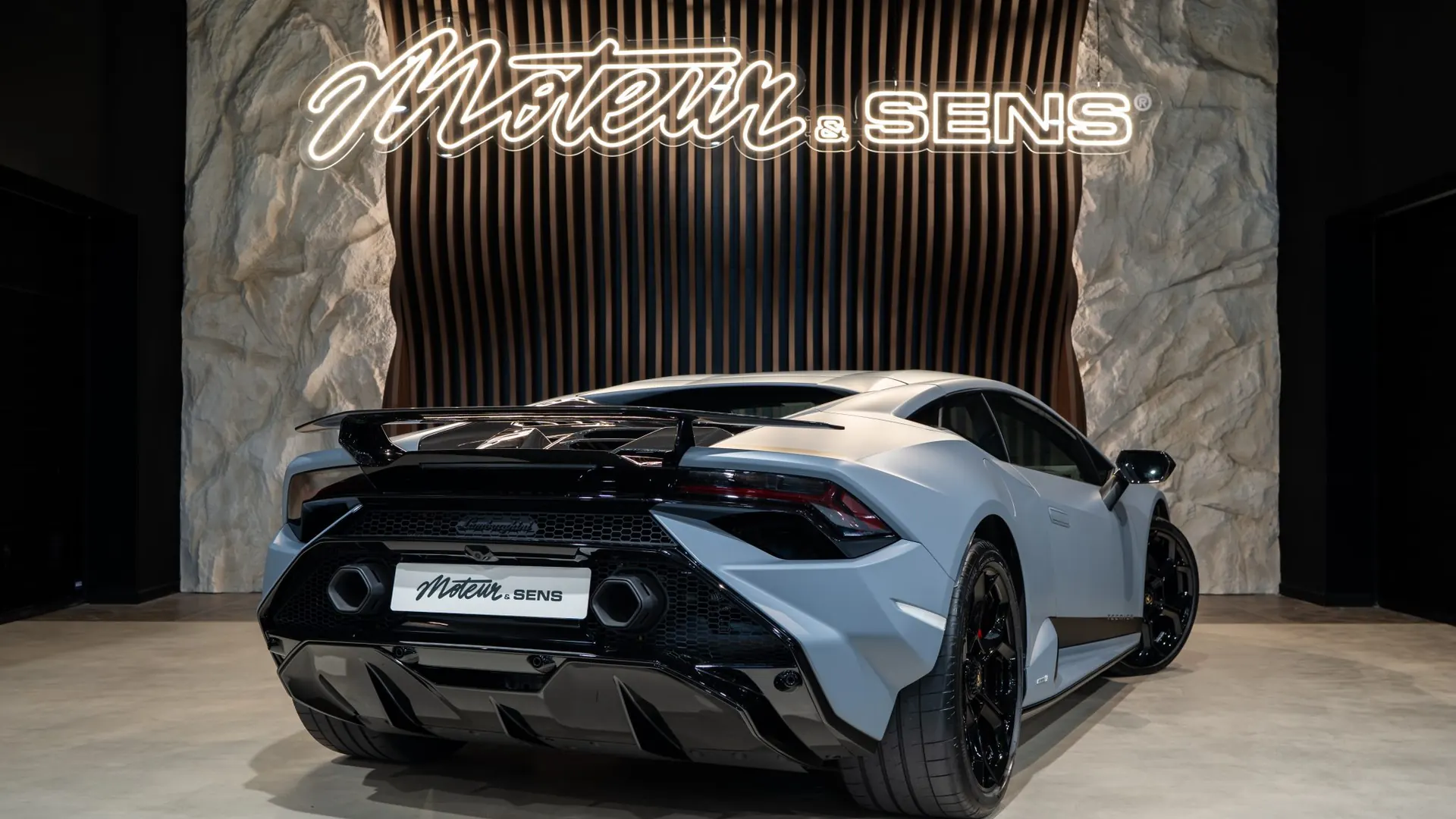 Lamborghini HURACAN — photo 2