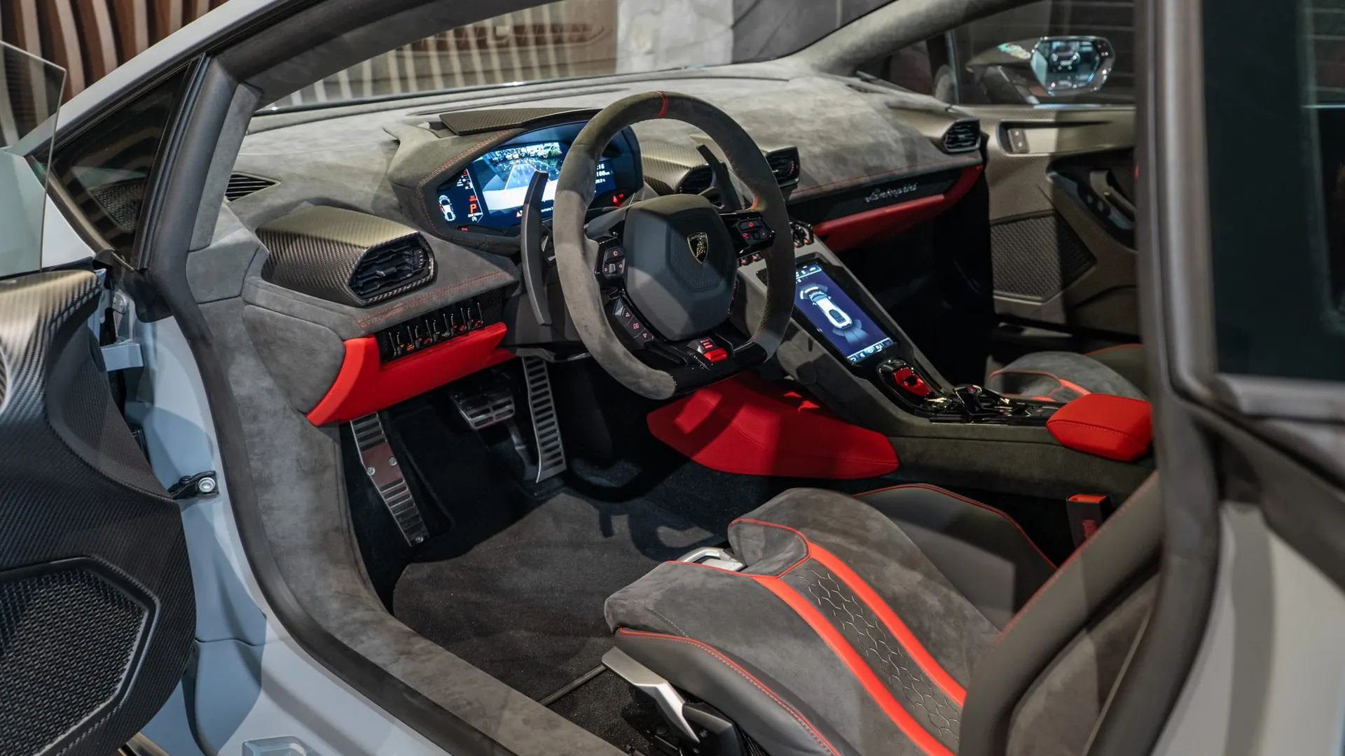 Lamborghini HURACAN — photo 29