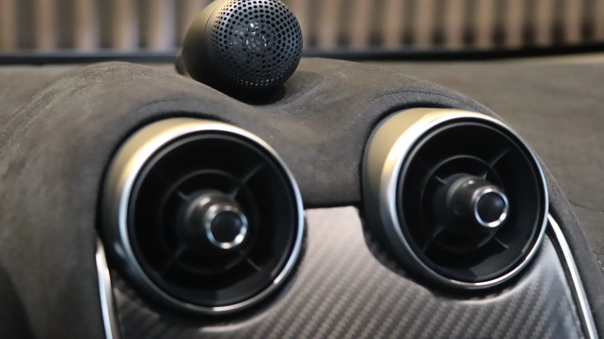McLaren 600 — photo 28