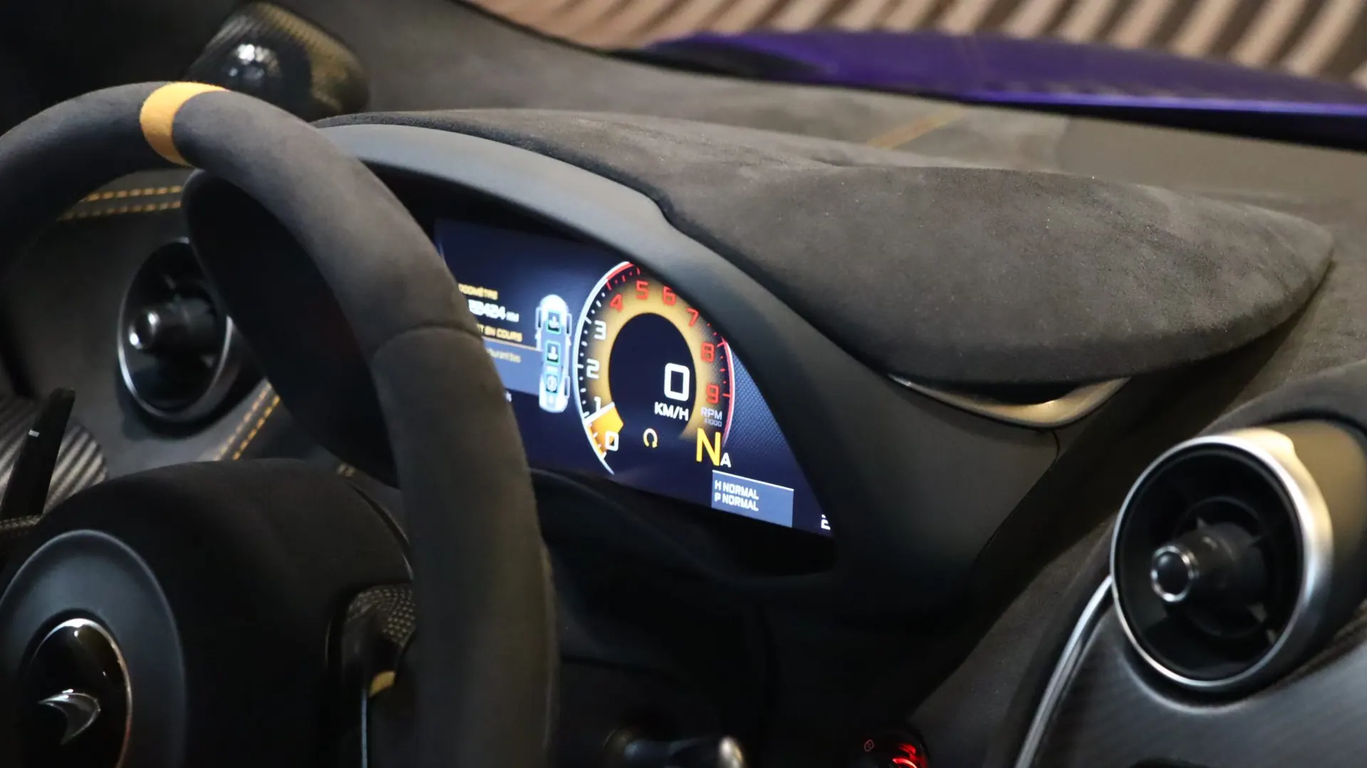 McLaren 600 — photo 27