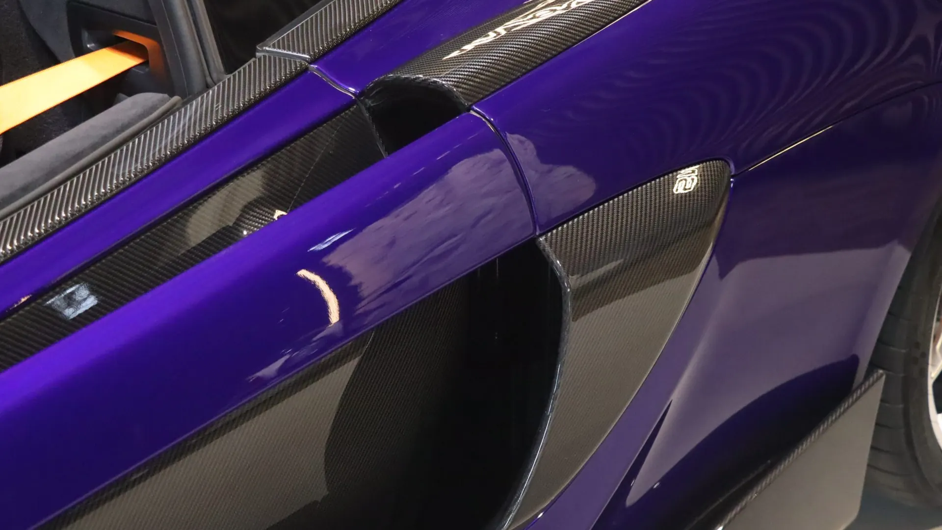 McLaren 600 — photo 50