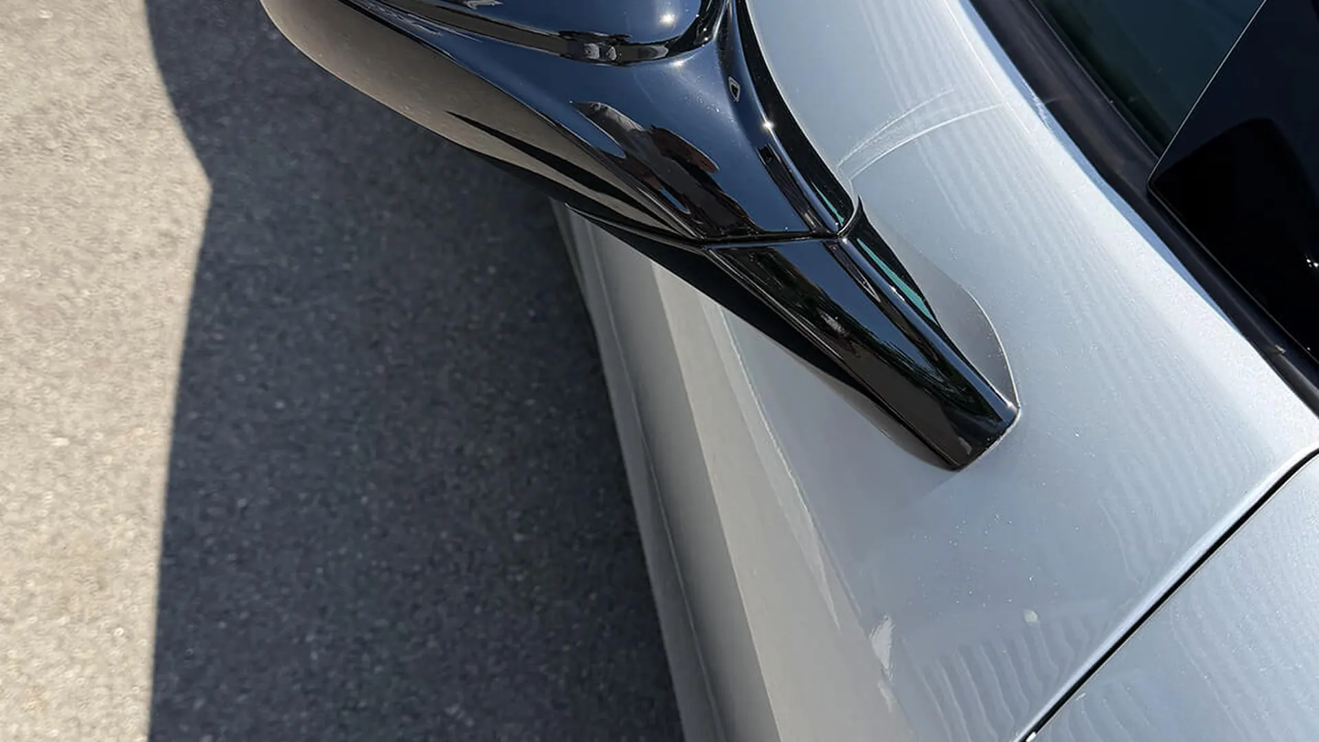 Ferrari 488 — photo 24