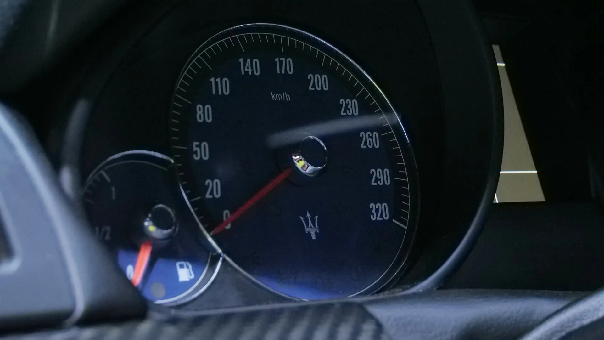 Maserati GranCabrio — photo 16