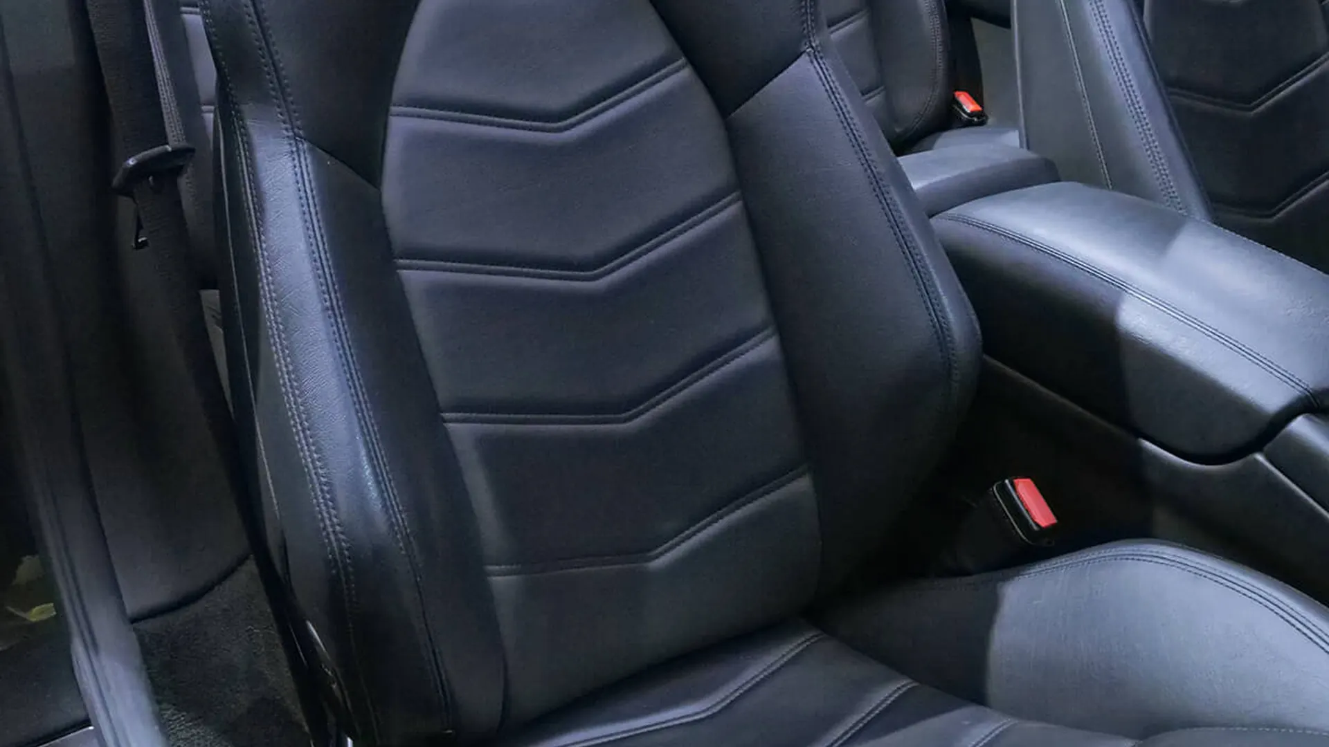 Maserati GranCabrio — photo 12