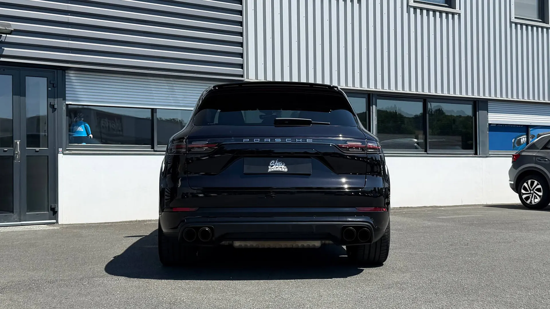 Porsche CAYENNE — photo 7