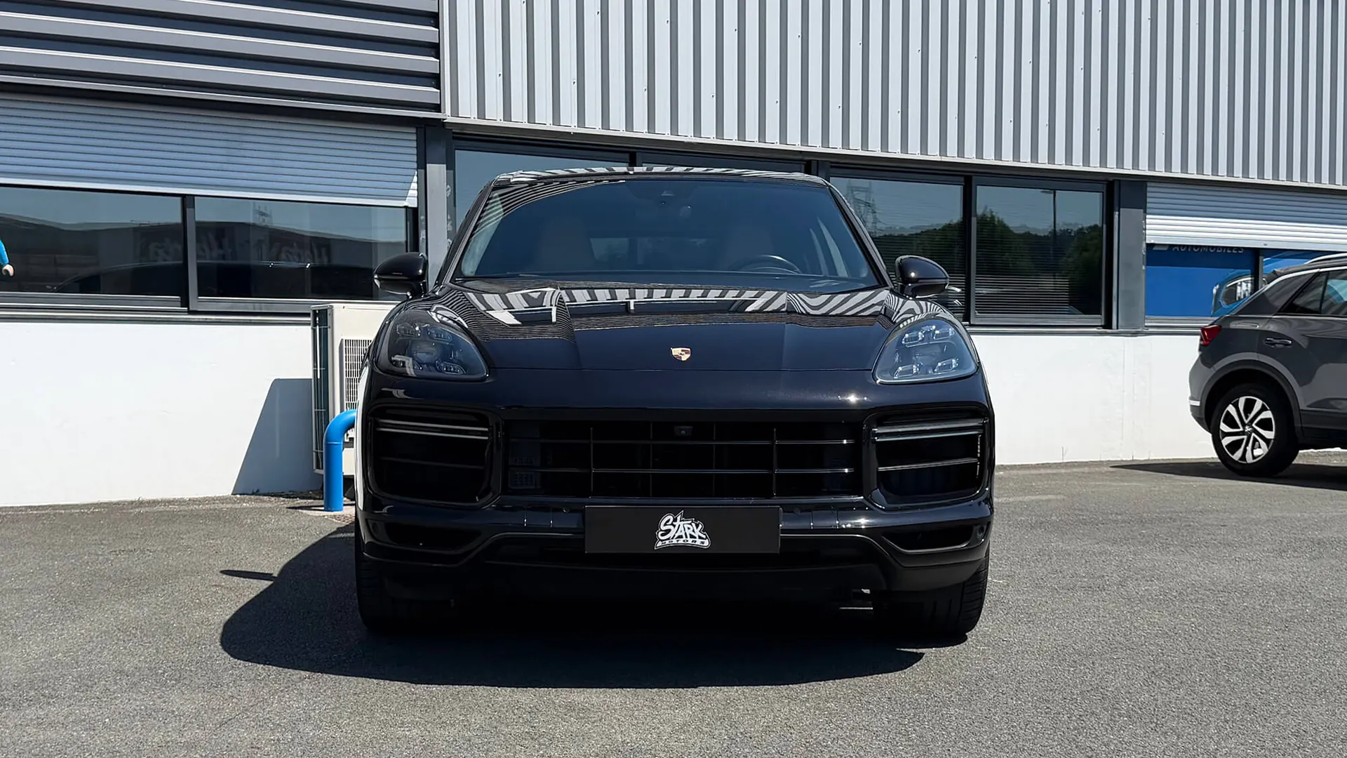 Porsche CAYENNE — photo 3