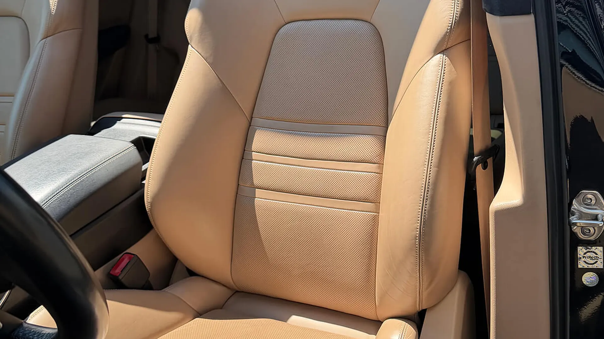 Porsche CAYENNE — photo 11