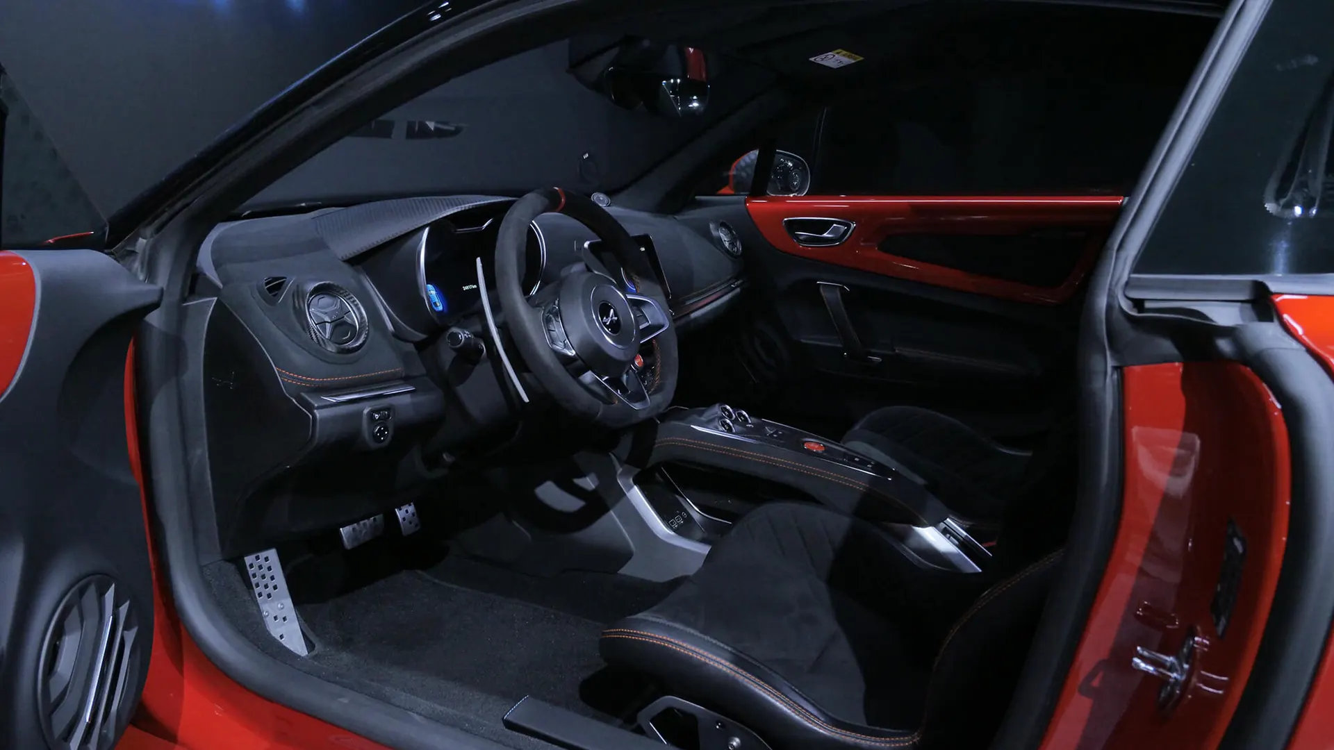 Alpine A110 — photo 14