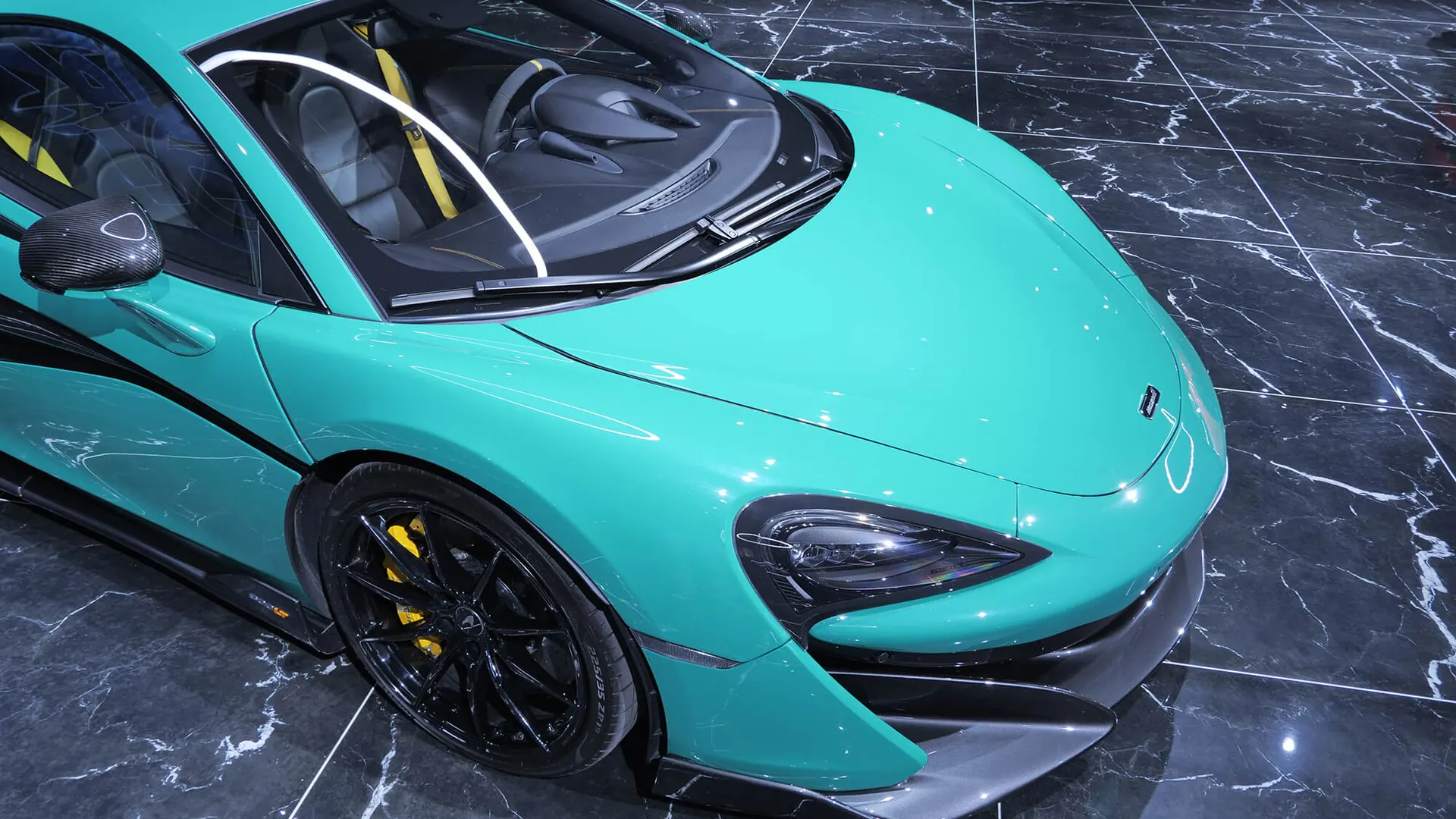McLaren 600LT — photo 36
