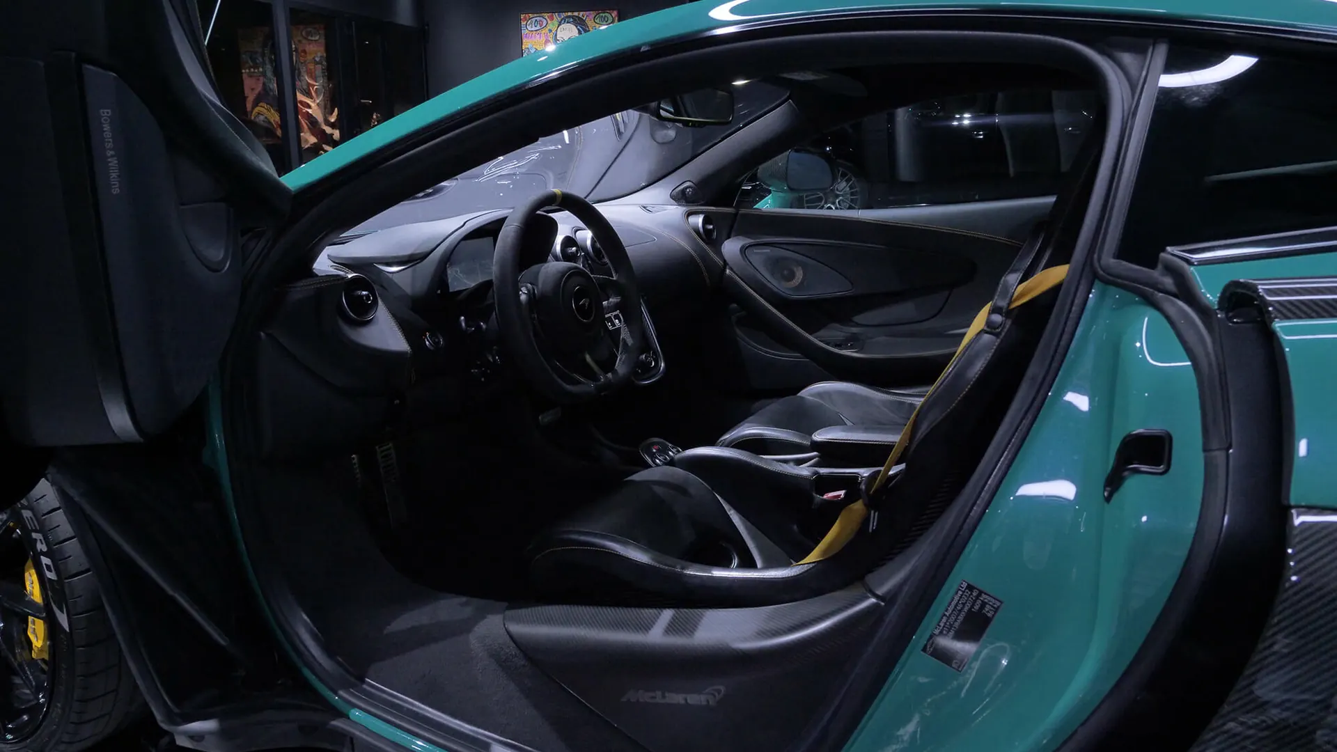 McLaren 600LT — photo 13