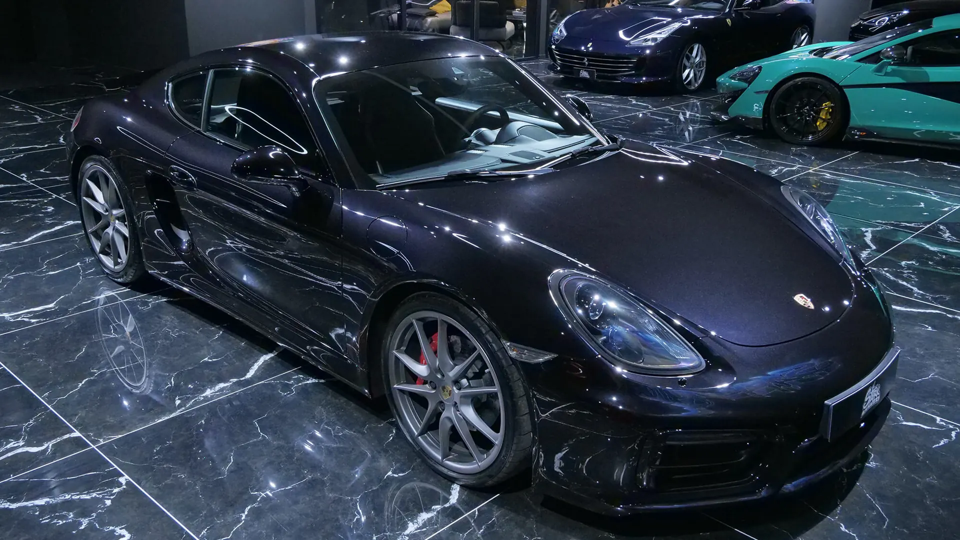 Porsche Cayman — photo 11
