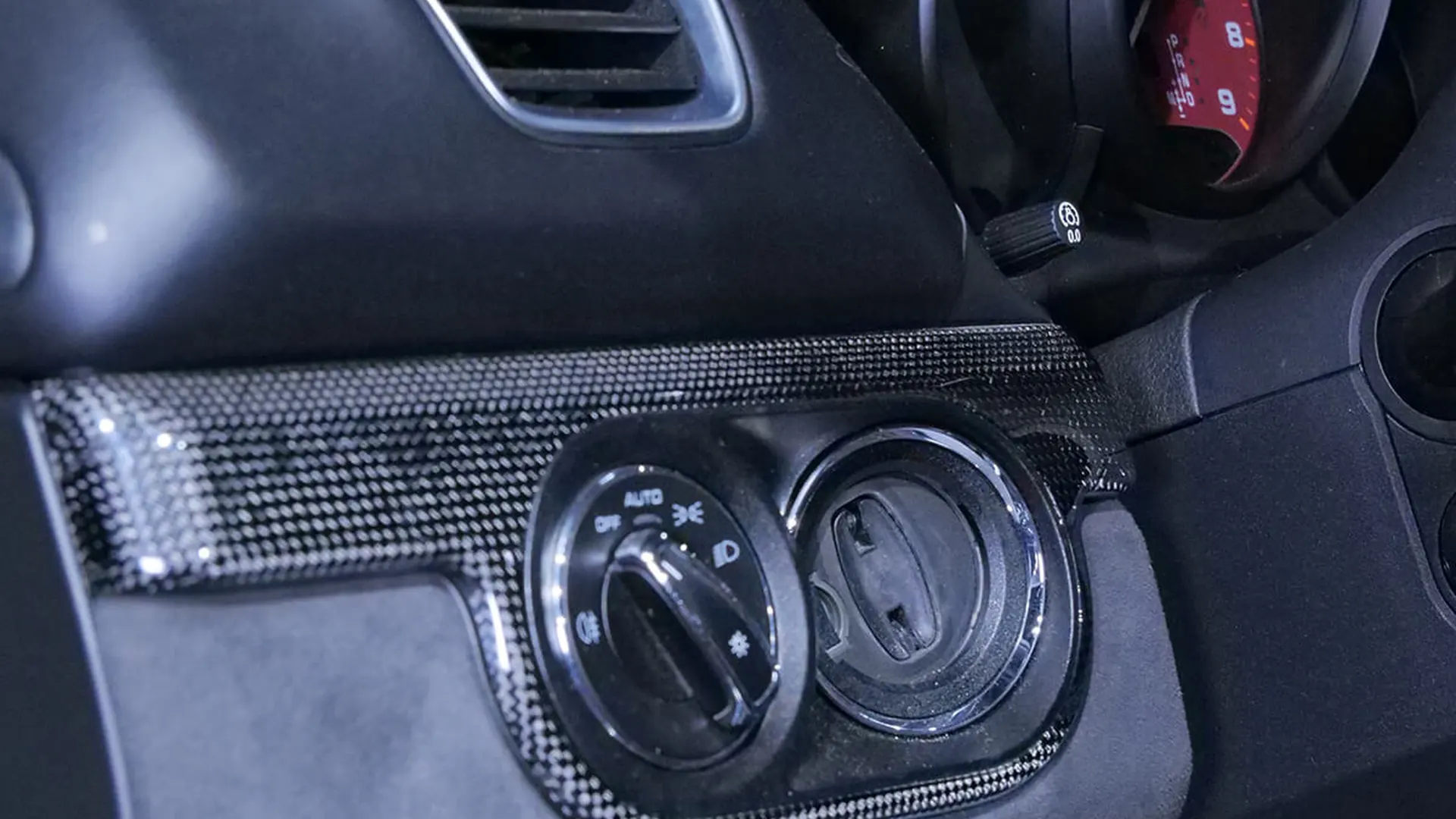 Porsche Cayman — photo 26