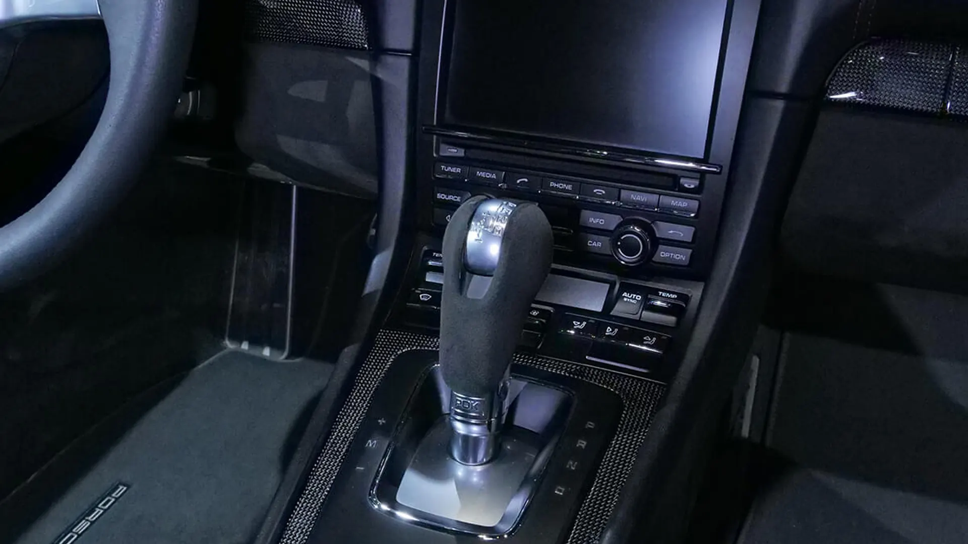 Porsche Cayman — photo 29