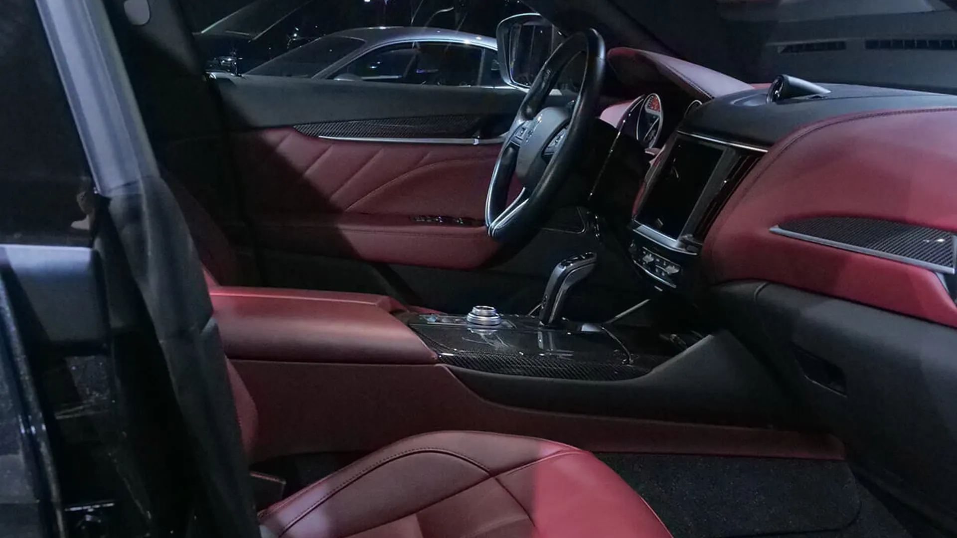 Maserati Levante — photo 8
