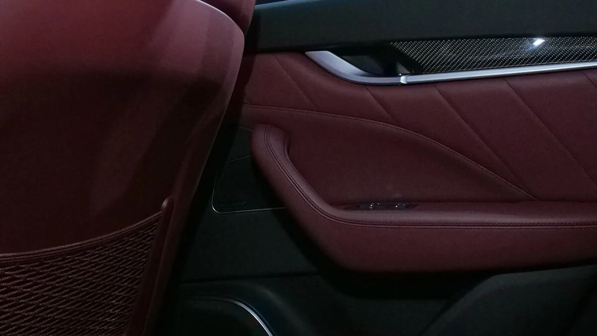 Maserati Levante — photo 18