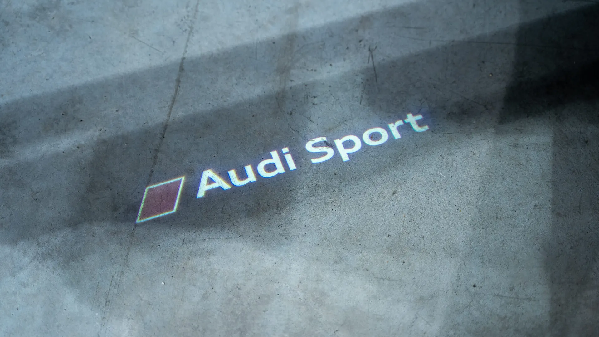 Audi RS — photo 19