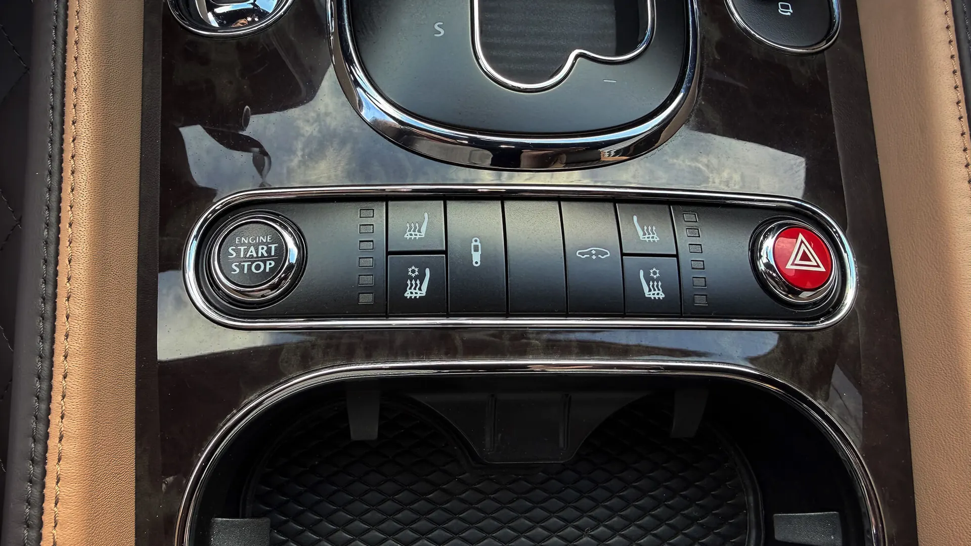 Bentley CONTINENTAL — photo 24