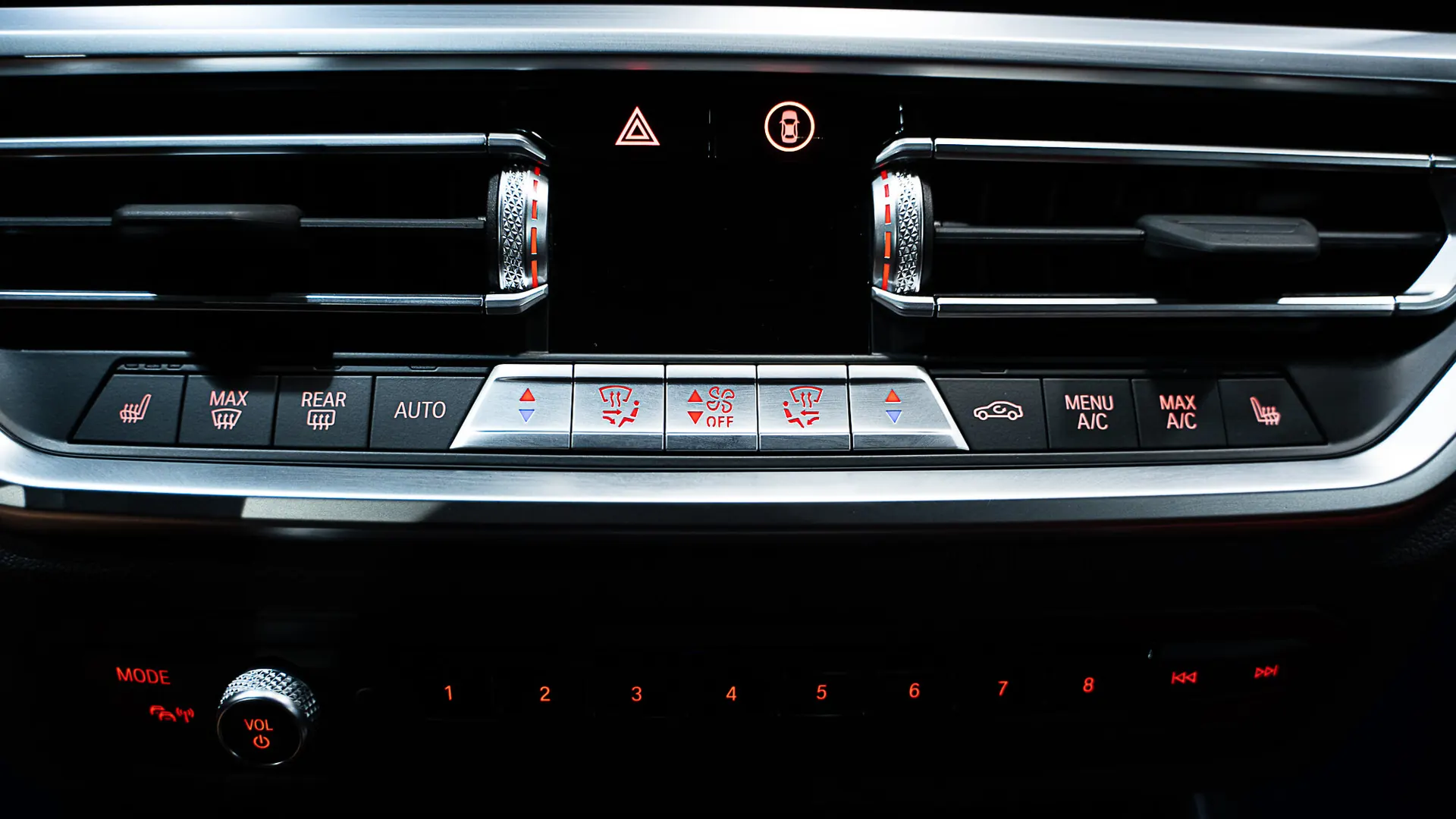 BMW (G82) — photo 12
