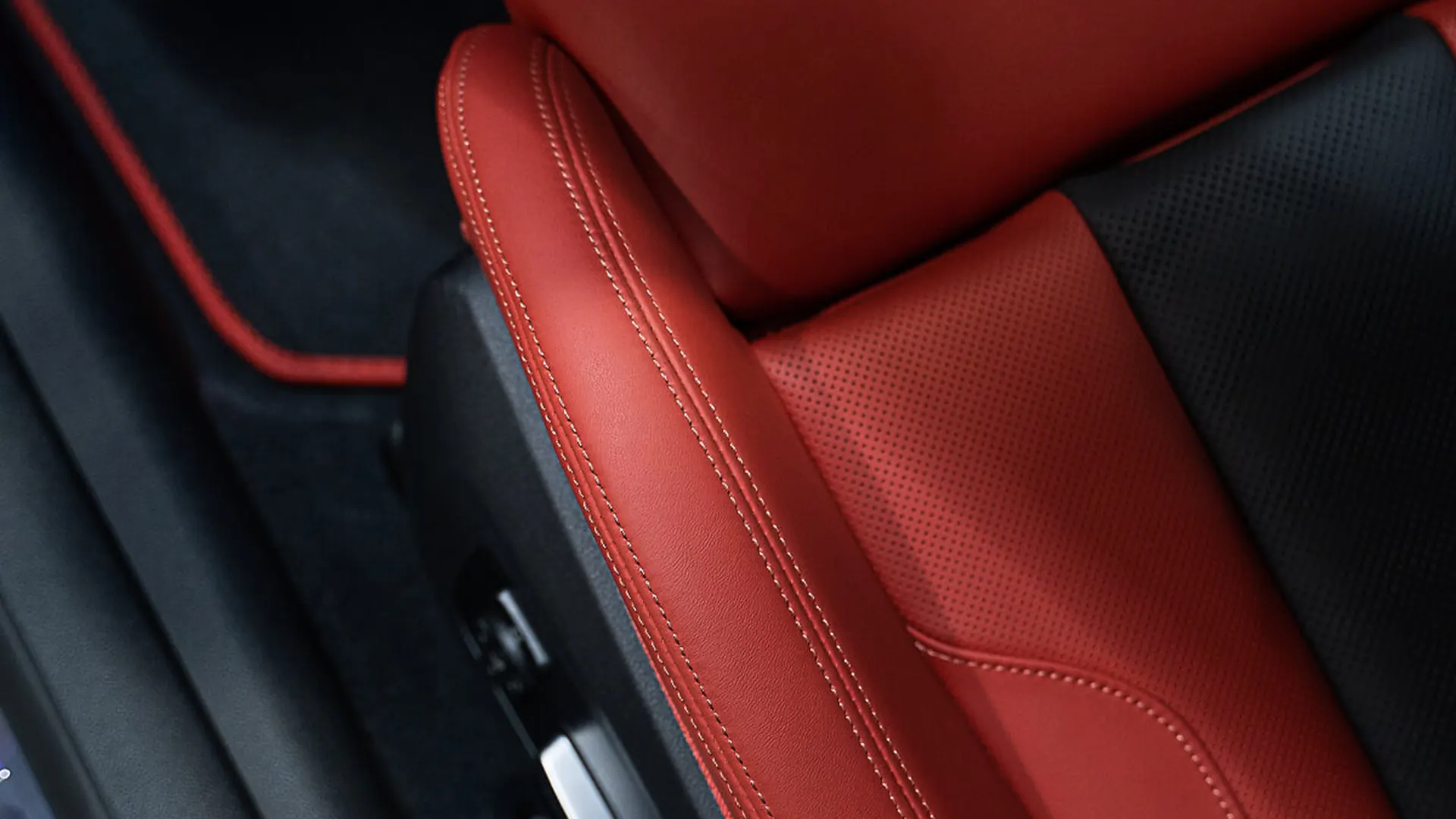 BMW (G82) — photo 22