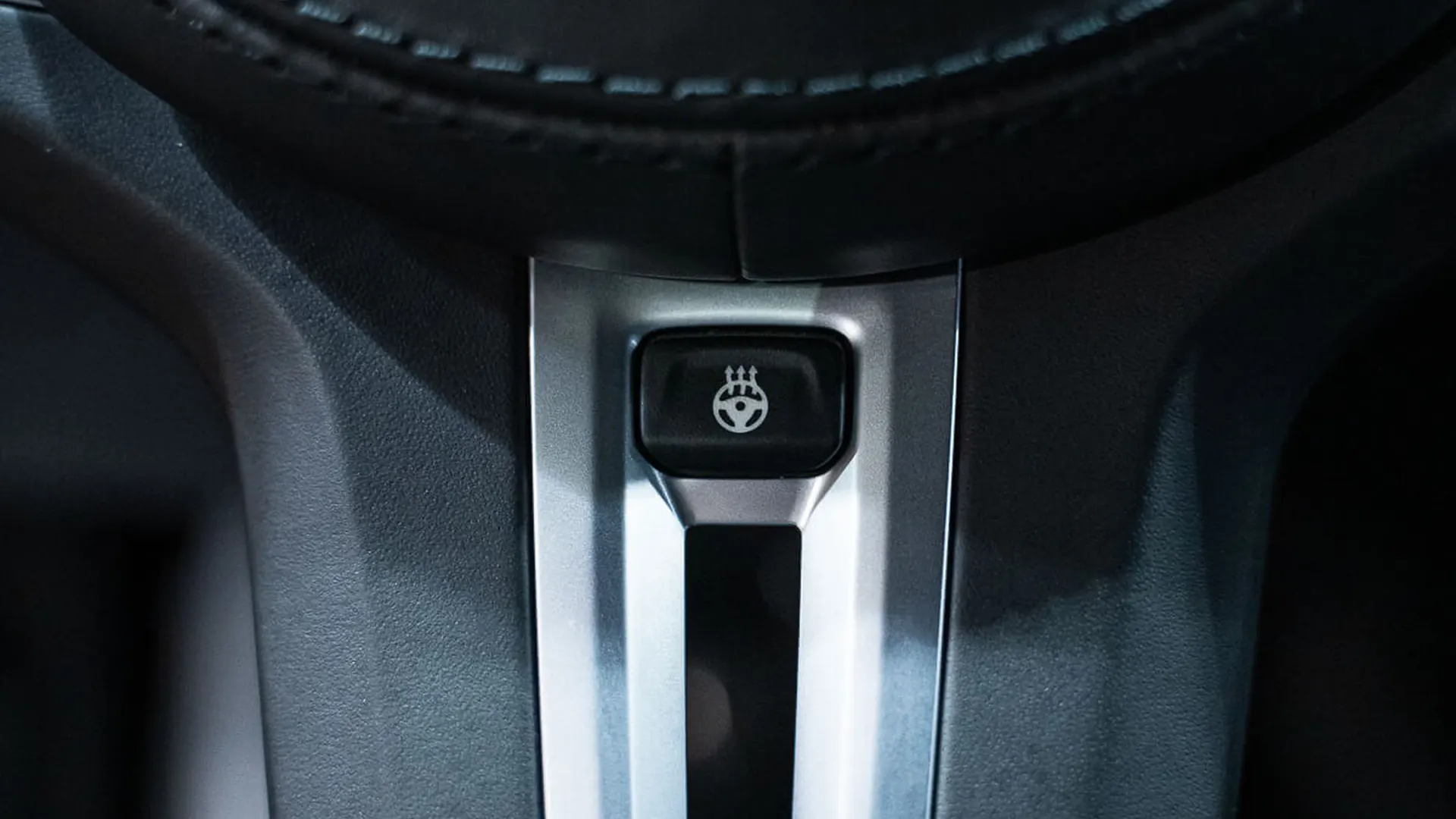 BMW M8 — photo 41