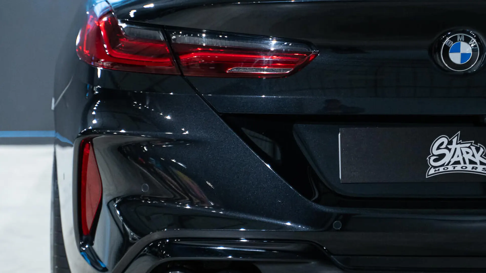 BMW M8 — photo 32