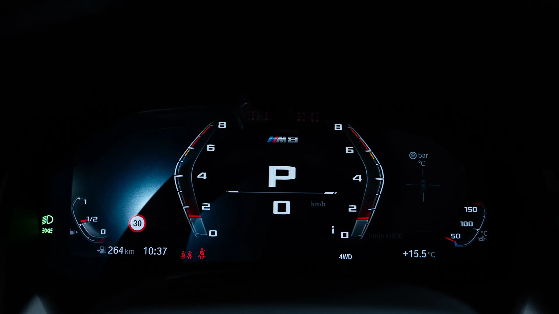 BMW M8 — photo 20