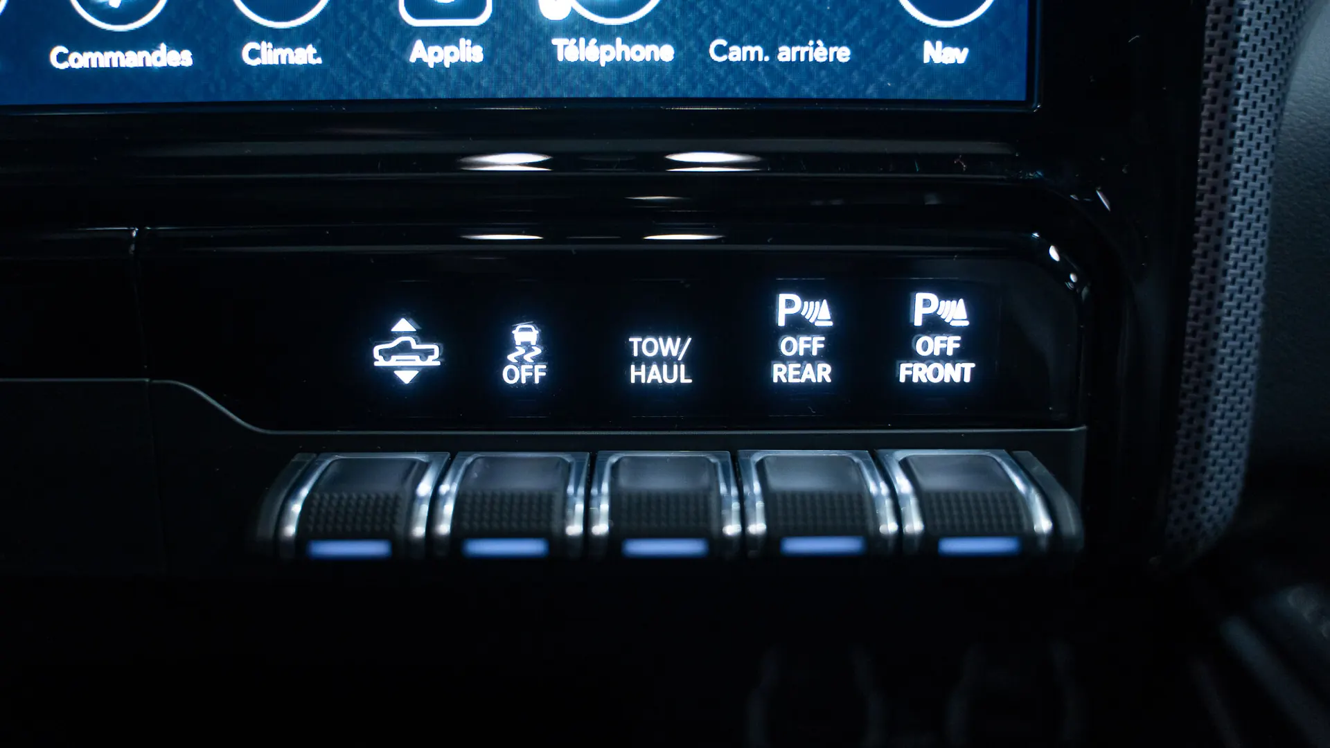 Dodge RAM — photo 32