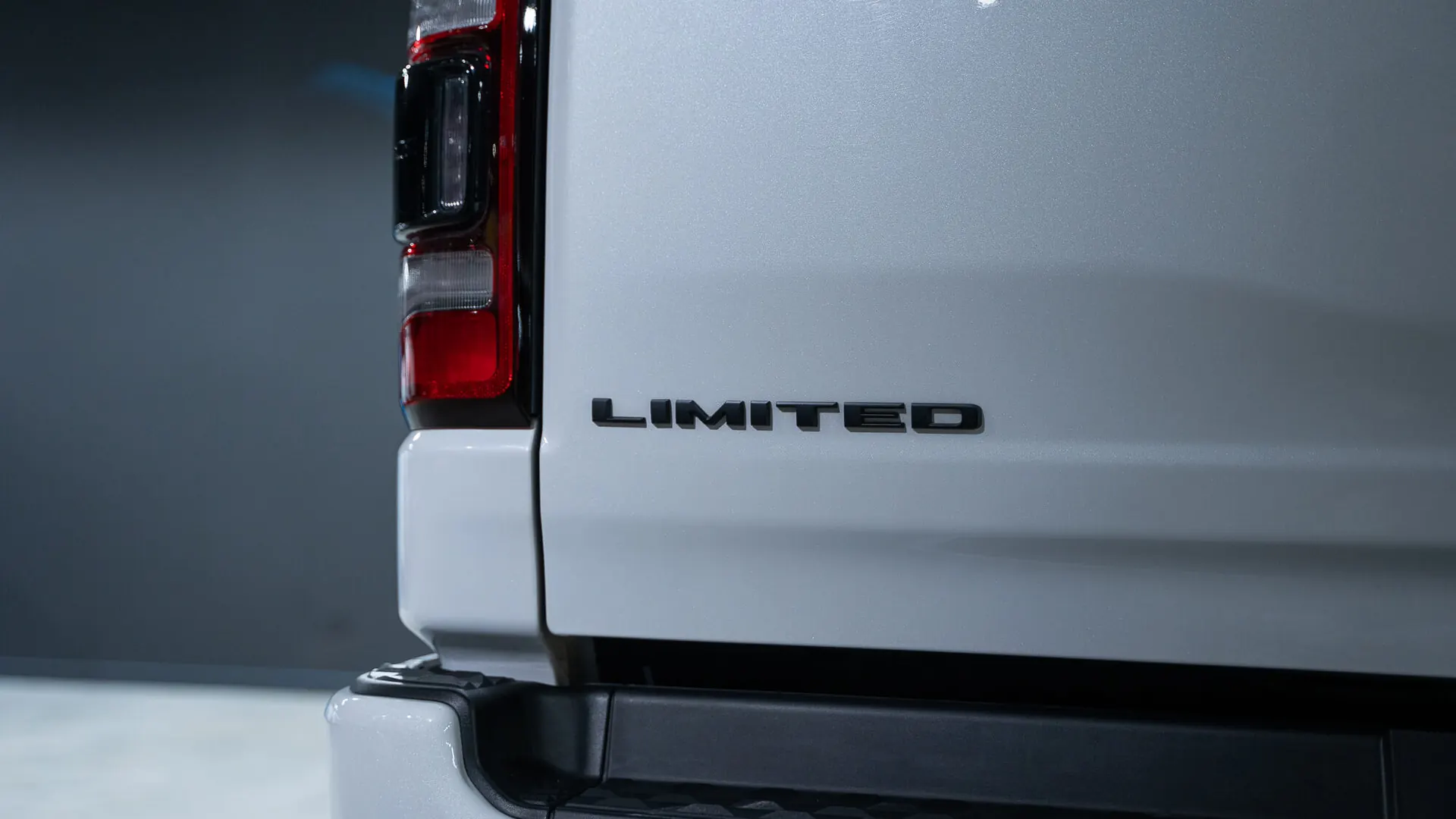 Dodge RAM — photo 22
