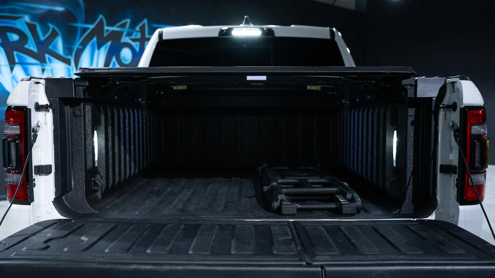 Dodge RAM — photo 46