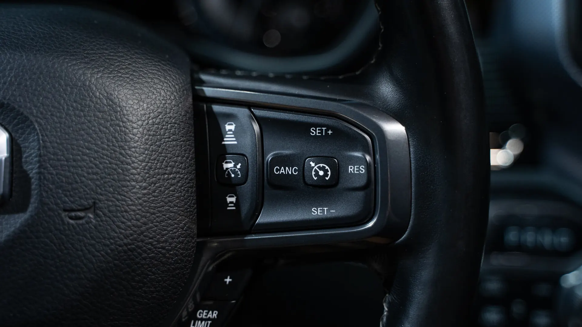 Dodge RAM — photo 39