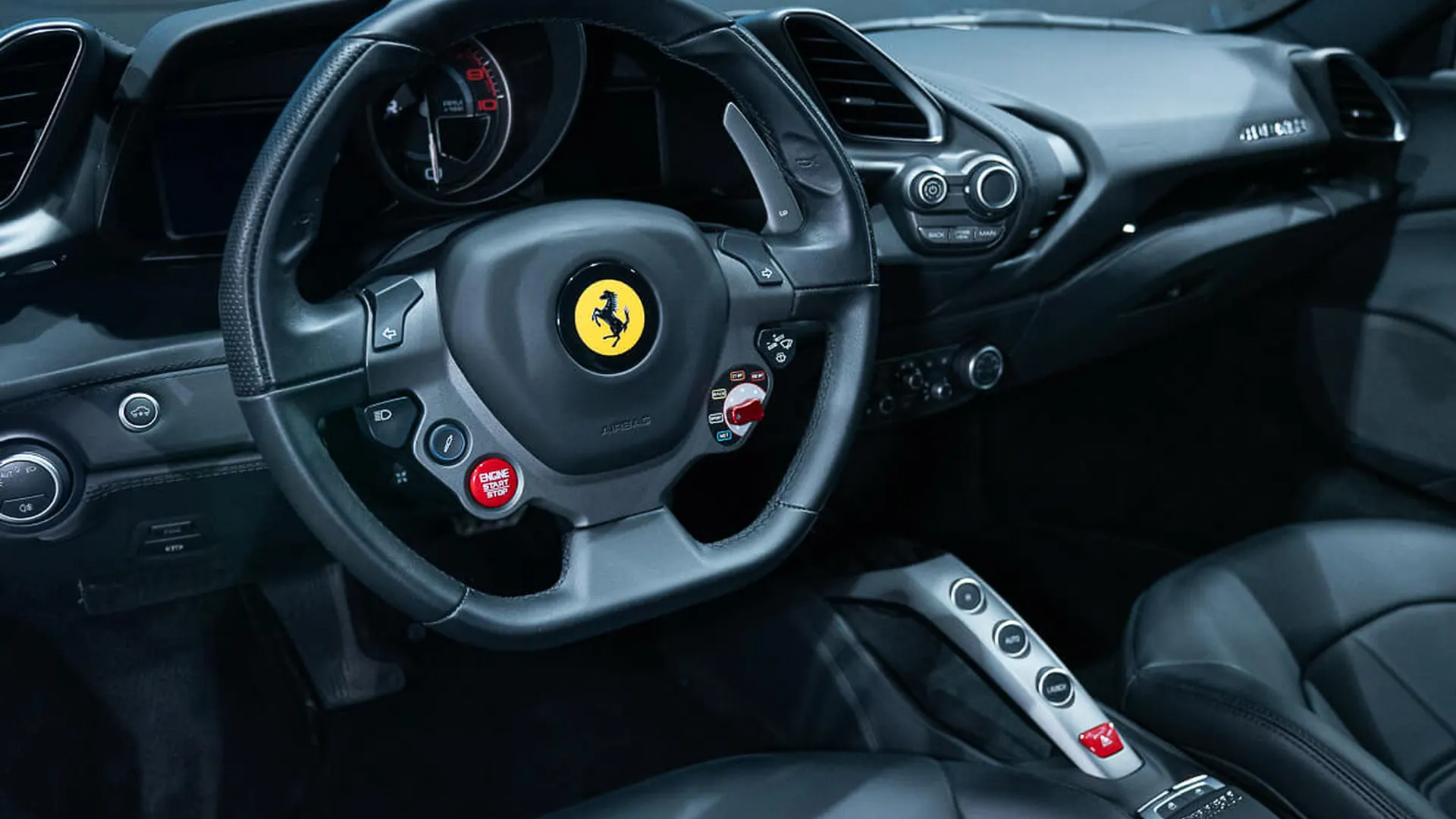 Ferrari 488 — photo 35