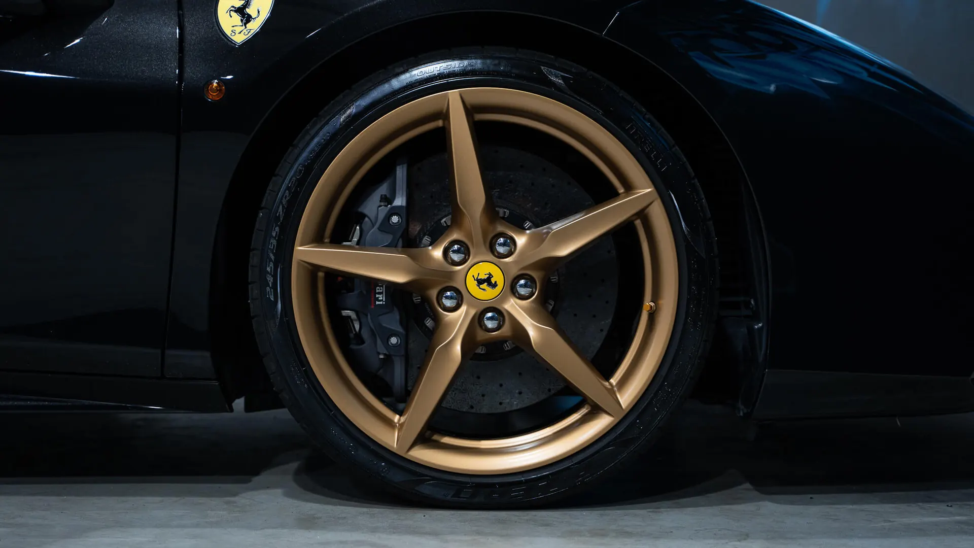 Ferrari 488 — photo 6
