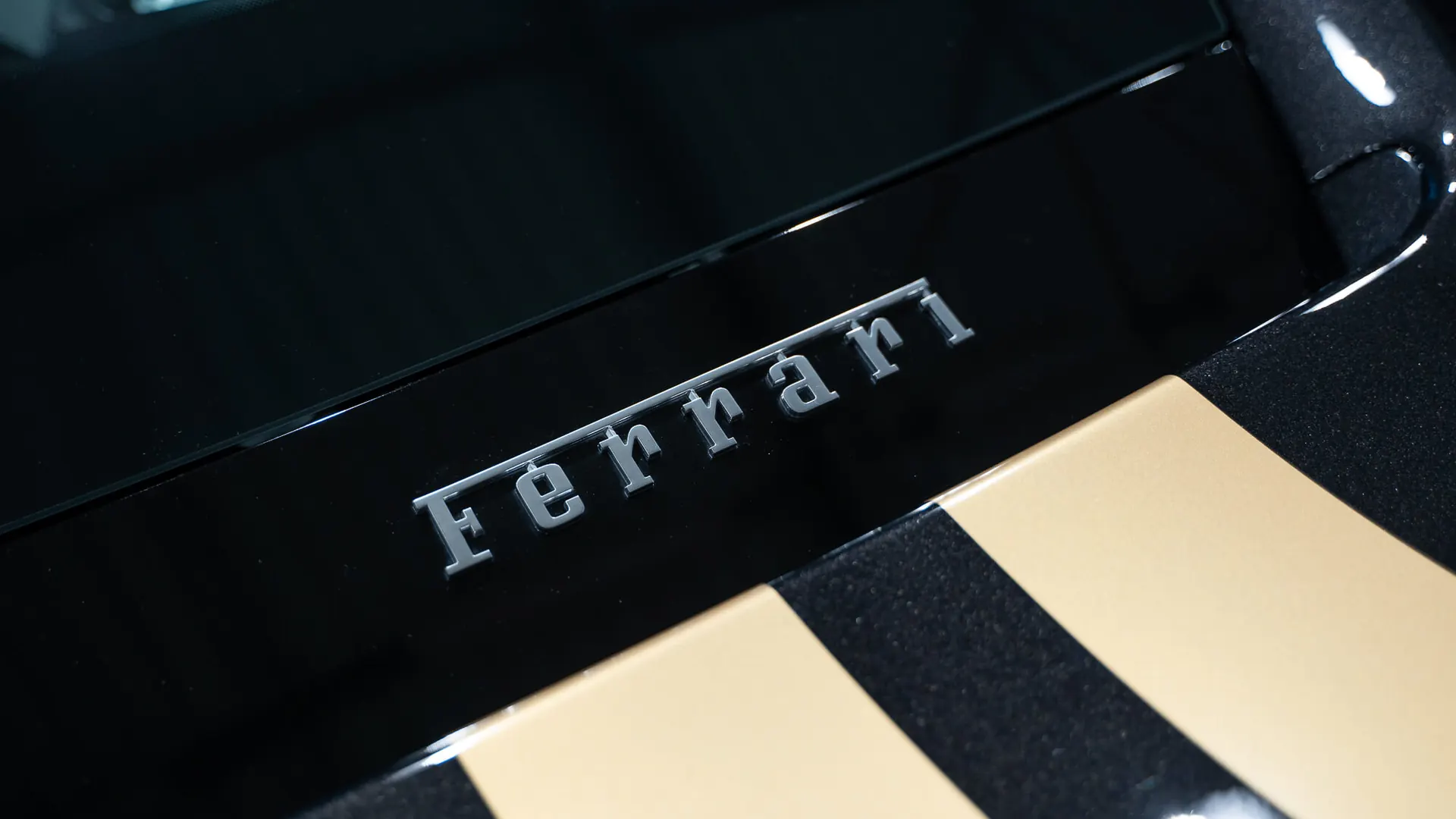 Ferrari 488 — photo 24