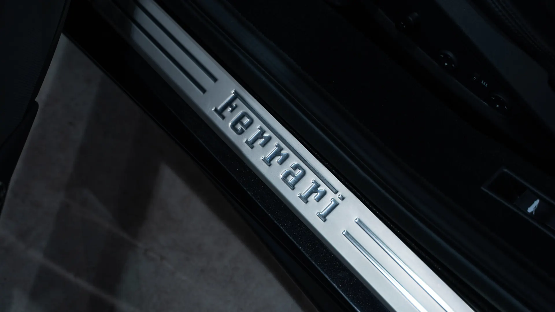 Ferrari 488 — photo 15