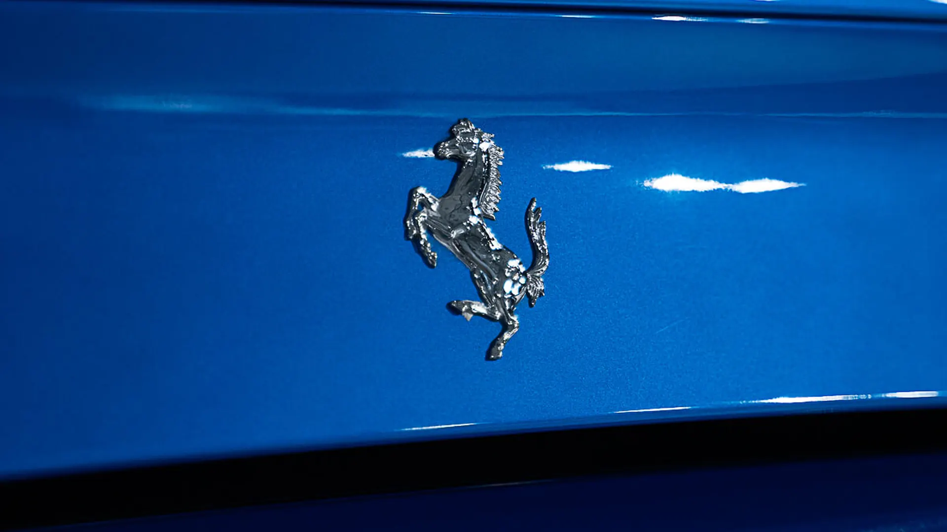 Ferrari 488 — photo 43