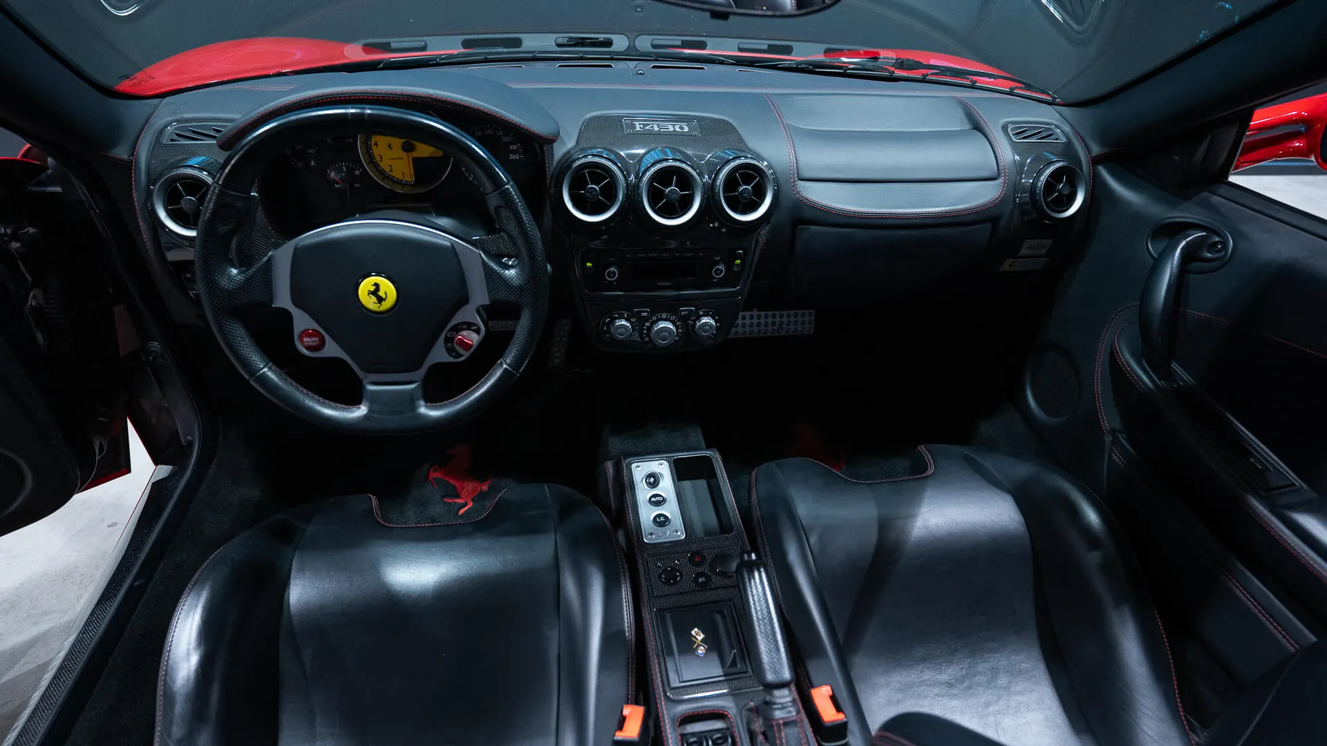 Ferrari F430 — photo 8
