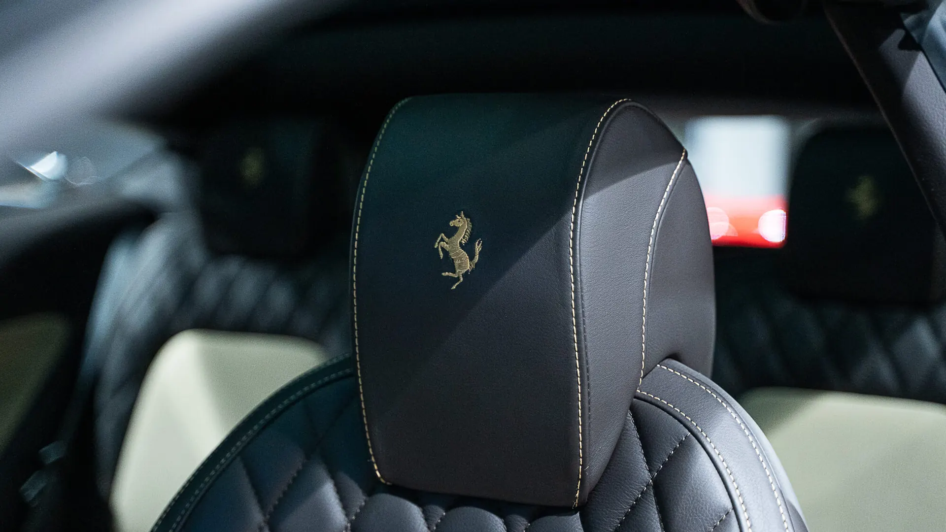 Ferrari FF — photo 28
