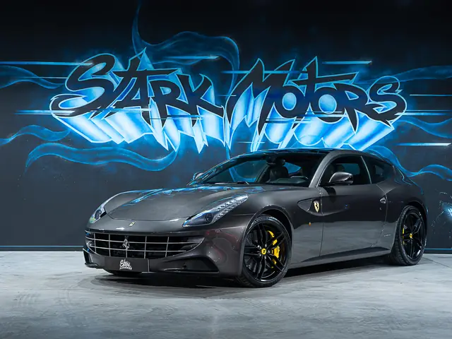 Ferrari FF