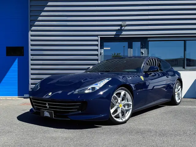 Ferrari GTC4LUSSO