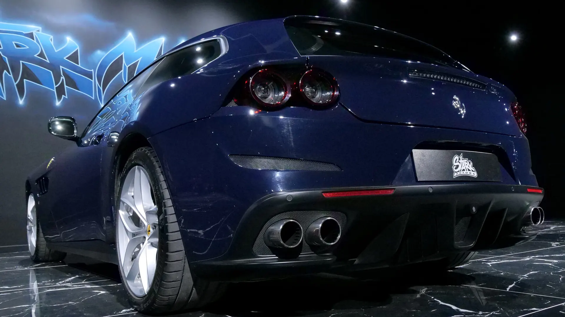 Ferrari GTC4Lusso — photo 18