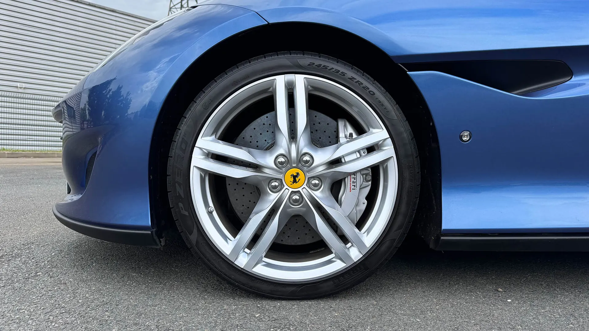 Ferrari PORTOFINO — photo 8