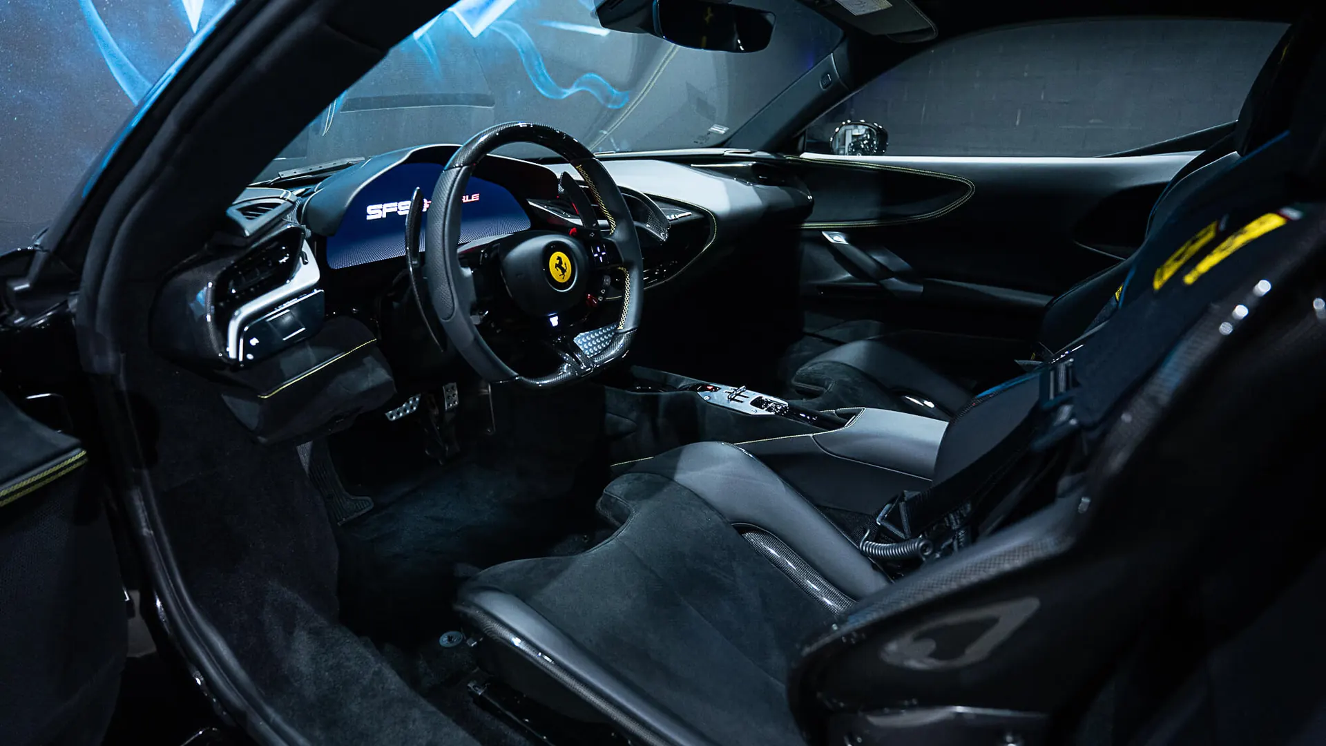 Ferrari SF90 — photo 6