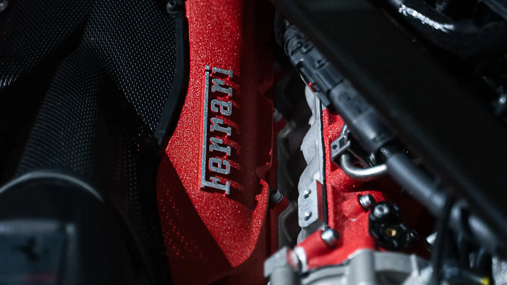 Ferrari SF90 — photo 40