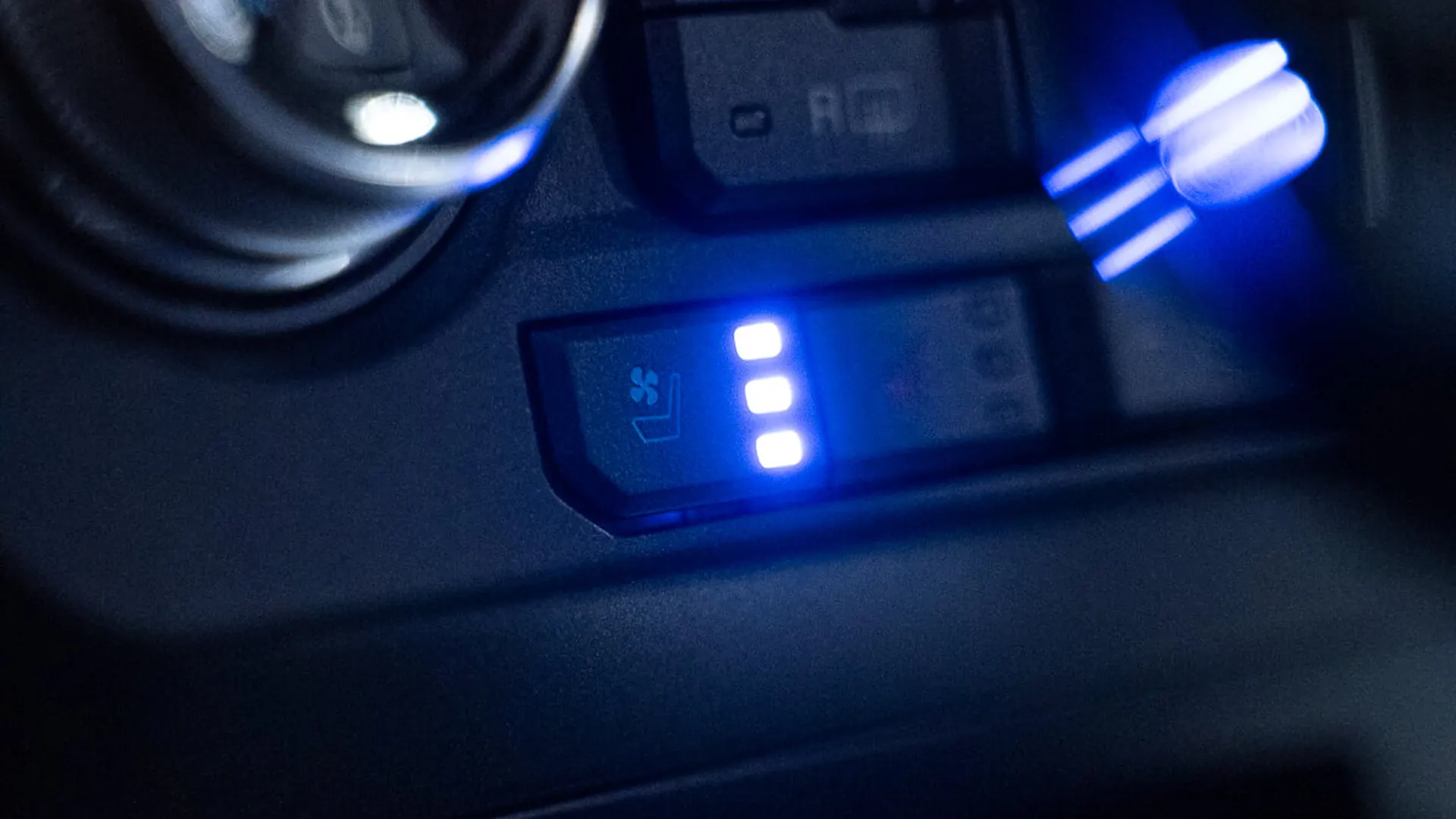 Ford F150 — photo 47