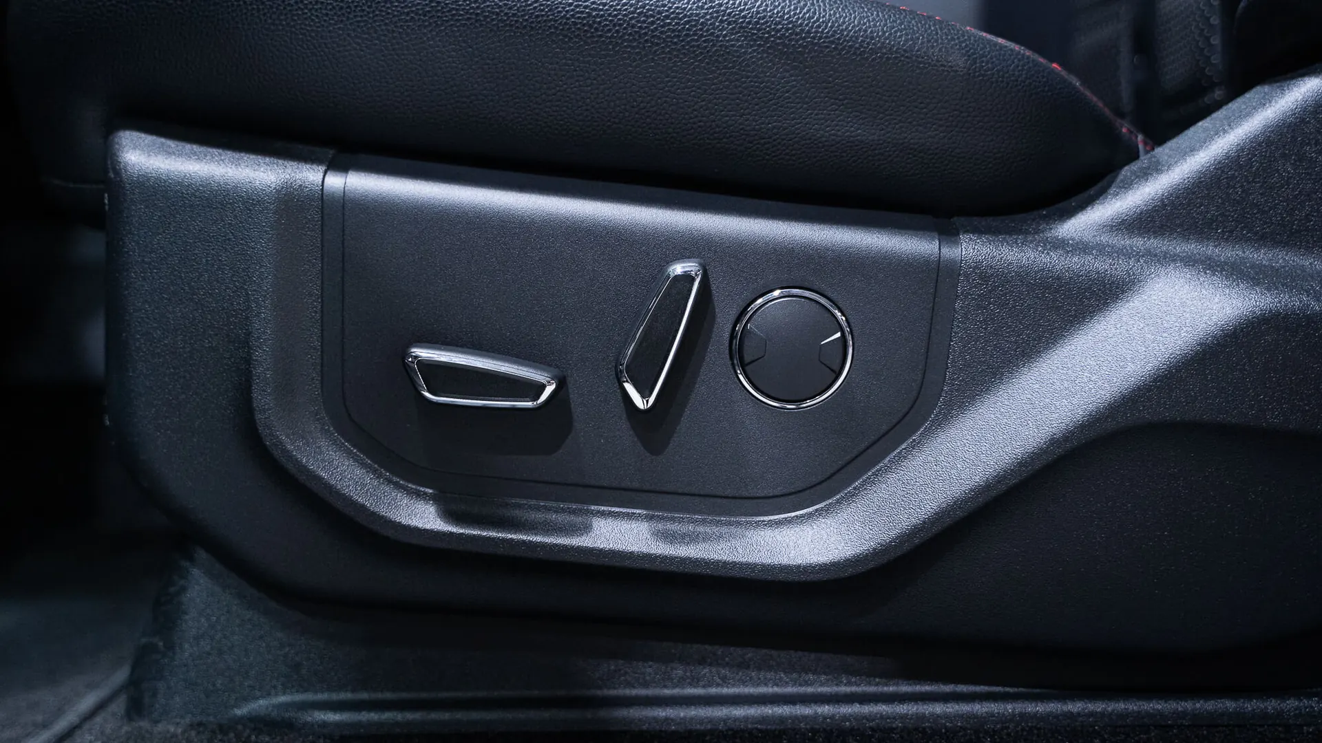 Ford F150 — photo 21