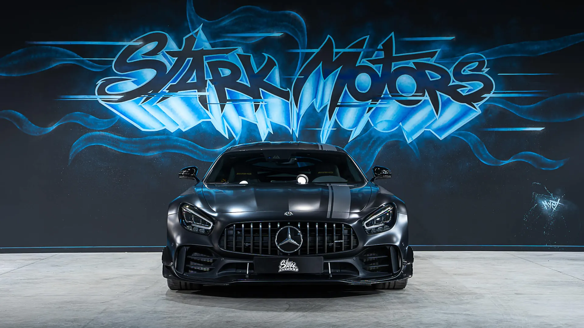 Mercedes-amg GT — photo 2