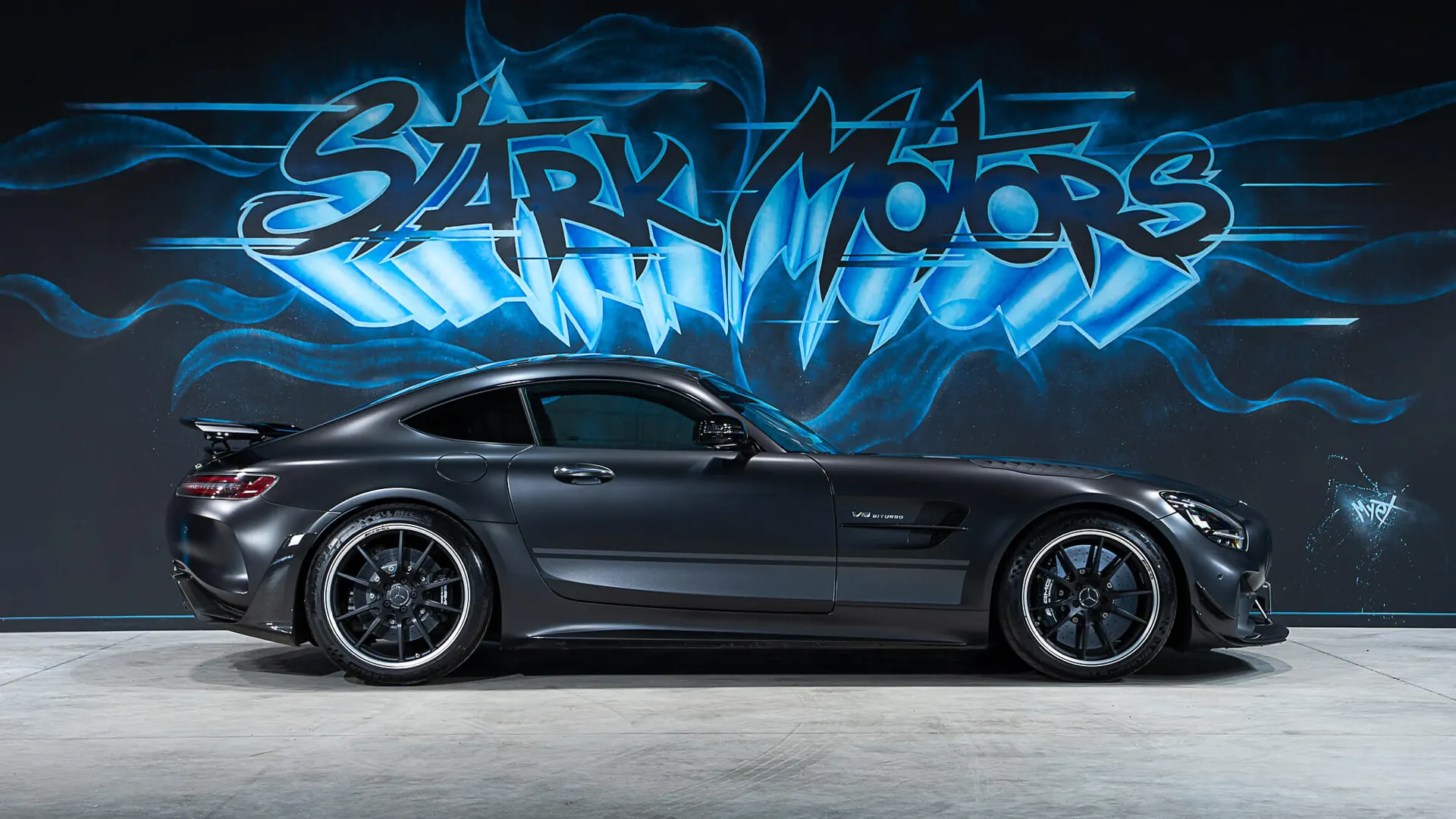 Mercedes-amg GT — photo 3