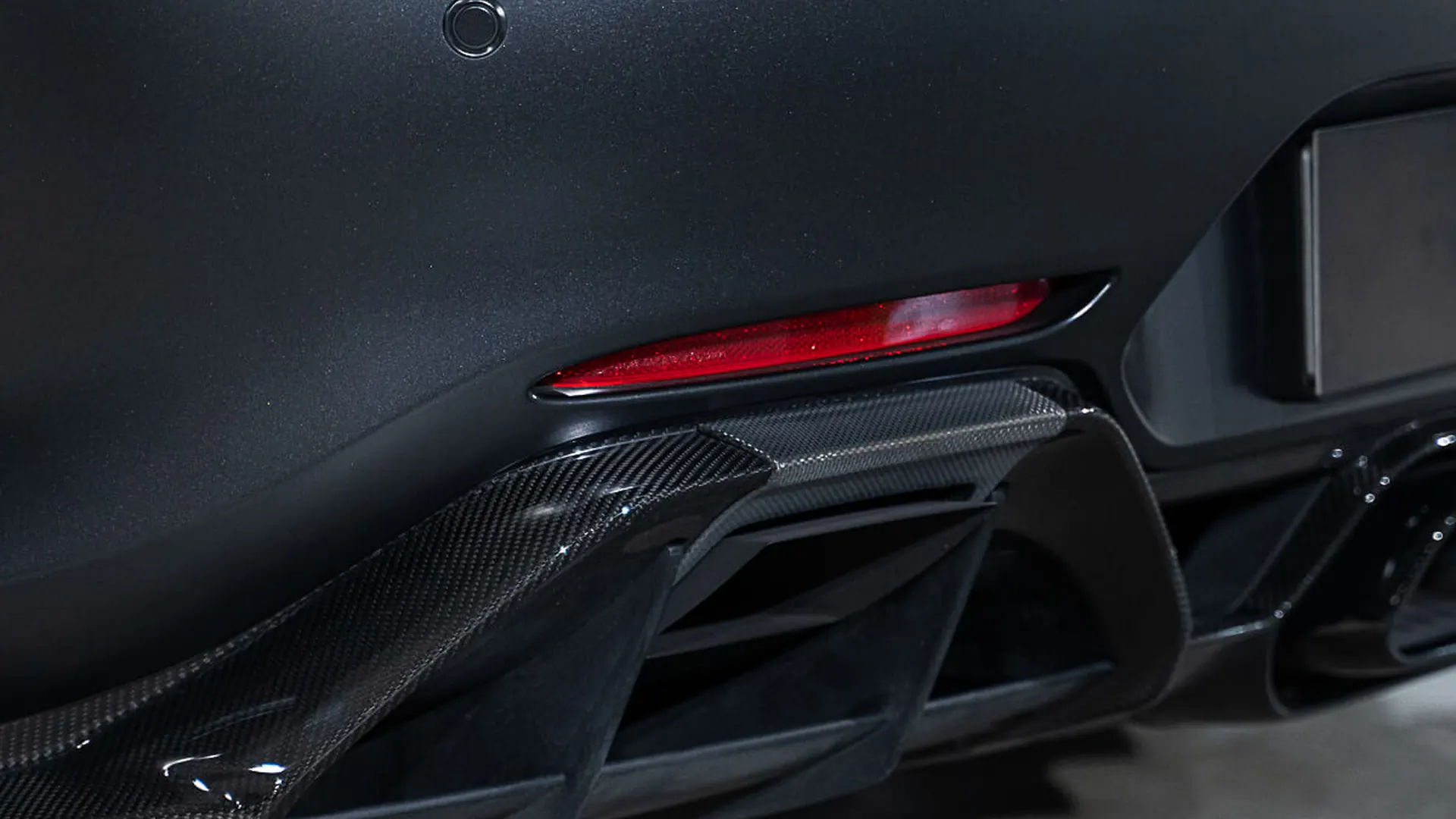 Mercedes-amg GT — photo 25