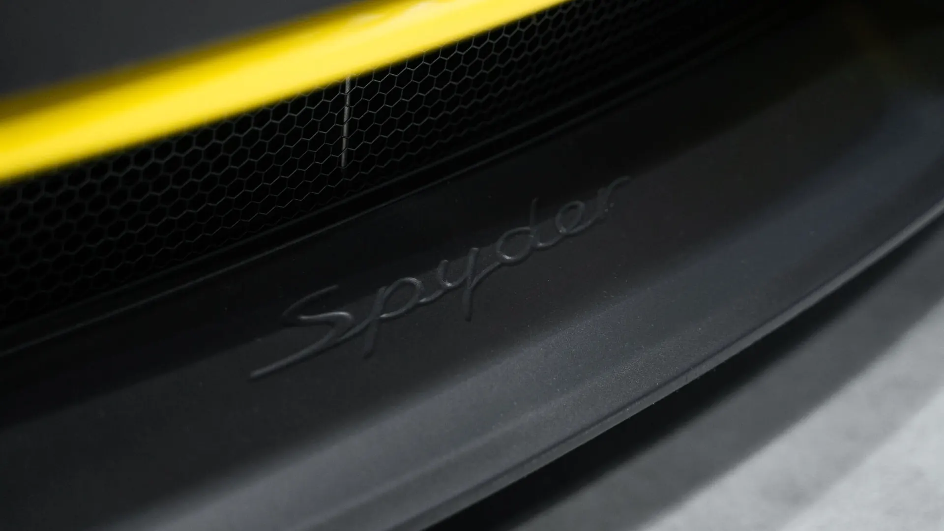 Porsche 718 — photo 23